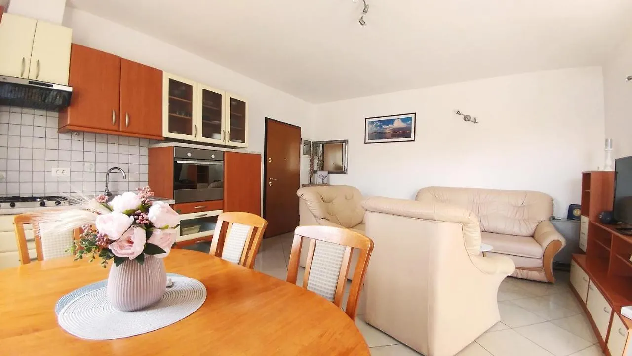 Apartment Matika, Terrace Apartment 10 Minutes Walk From Center Rovinj 0*,  Croatia